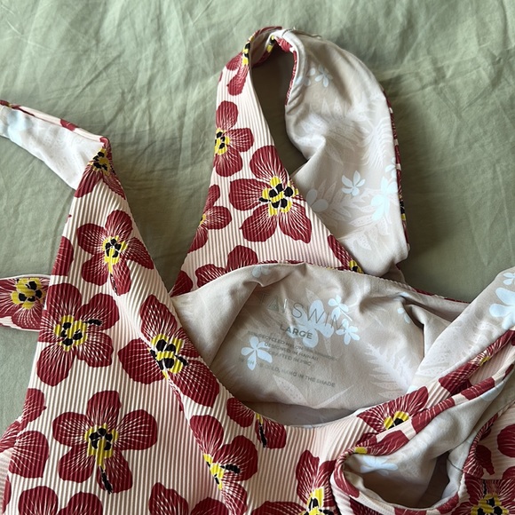 Tai Swim Hayden One Piece in Haena - Picture 3 of 3